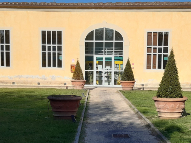 Raccolta fondi alluvione, donazione alla biblioteca di Montemurlo