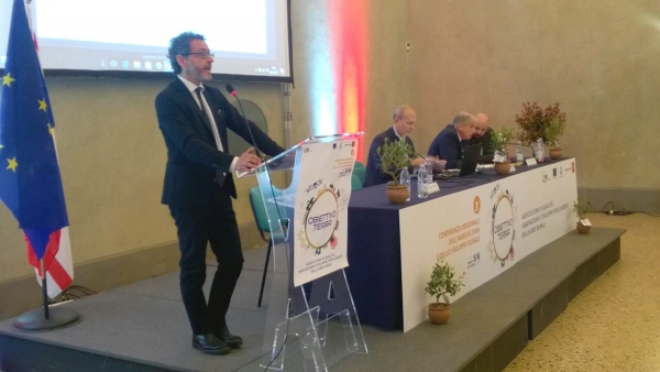 Conferenza agricoltura: "I Comuni protagonisti per sviluppo aree rurali"