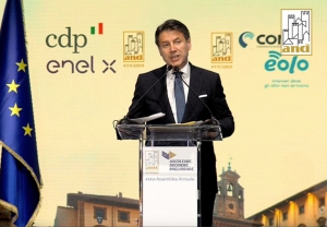 Assemblea Anci, Conte: &ldquo;Lo Stato non pu&ograve; pi&ugrave; far cassa con i Comuni"