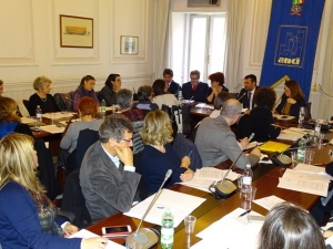 Scuola, Anci al governo: "Fondi per edilizia e regole su mensa"