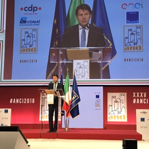 Il premier Conte ai sindaci: siete il motore pulsante dell'Italia