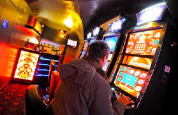 Gioco d'azzardo patologico, a rischio l'attivit&agrave; dell'Osservatorio nazionale