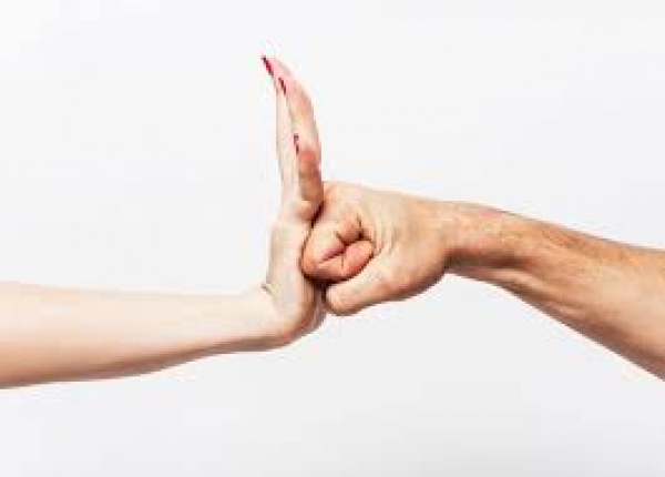 Avviso pubblico per il finanziamento di iniziative di informazione e sensibilizzazione rivolti alla prevenzione della violenza maschile contro le donne