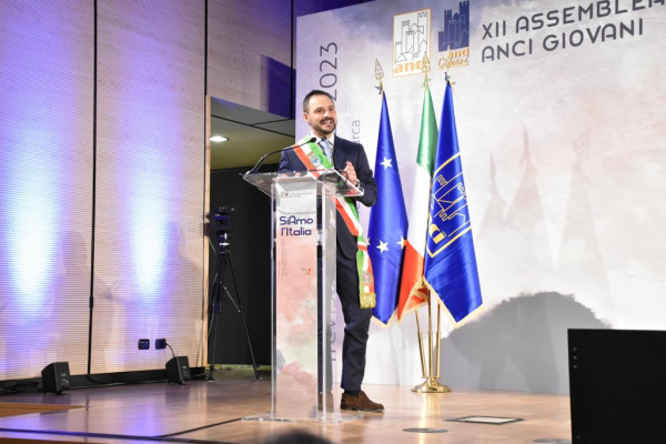 Aperta l'assemblea AnciGiovani, la relazione del presidente Baroncini
