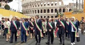 I sindaci a Roma per la Festa del 2 giugno, tanti i toscani