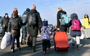 Profughi ucraini, Anci: "Le regioni uniformino i criteri per l'accoglienza"