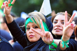 8 marzo, Anci ai Comuni: sostenete le donne di Iran e Afghanistan