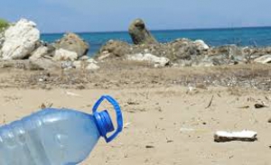 Spiagge plastic free, avanti il percorso dei Comuni costieri toscani