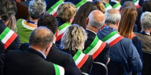 Terzo mandato per tutti i sindaci, Biffoni scrive ai parlamentari