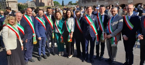 Festa della Repubblica, 300 sindaci aprono la cerimonia a Roma