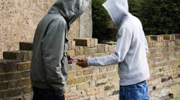 Intervenire su spacciatori recidivi, da Biffoni plauso a Lamorgese