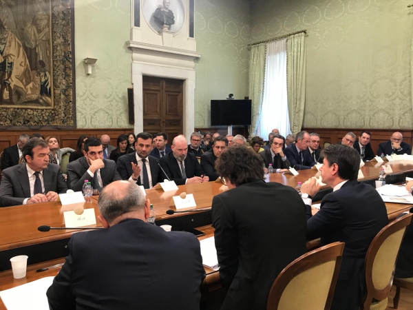 Sbloccacantieri e Comuni, le richieste dei sindaci al governo