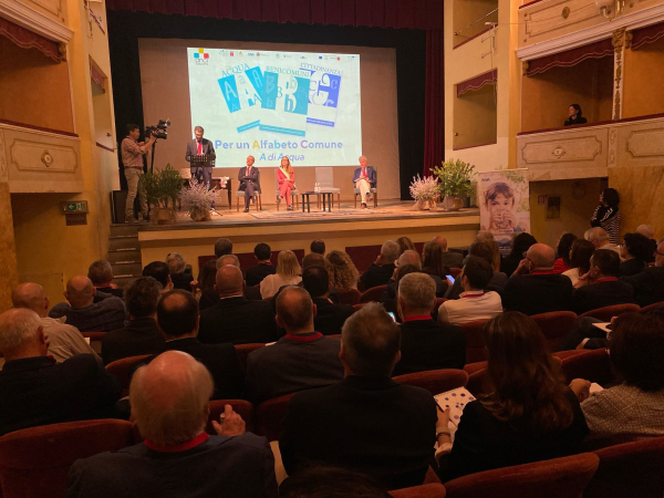 Emozione e gratitudine all'ultima assemblea di mandato AnciToscana