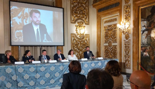 Minacce via web a sindaci e amministratori, come difendersi