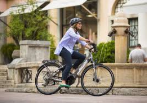 Progetto "Tandem, Bici in Comune", 100 e-bike per i piccoli Comuni