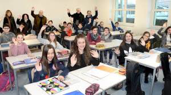 Educazione civica a scuola, la nota Anci dopo l'approvazione alla Camera