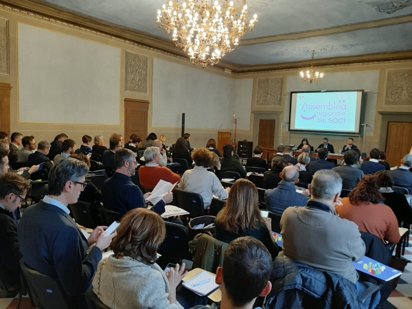 Voto regionale, via al confronto sul documento per i candidati presidente