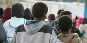 Immigrazione, Biffoni: "Pi&ugrave; posti per i minori non accompagnati"