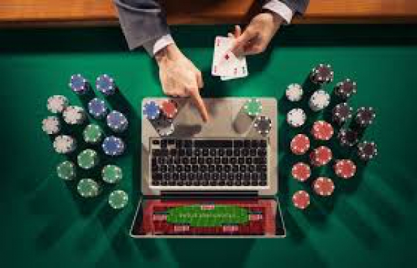 Coronavirus, questionario online per capire come cambia gioco d'azzardo