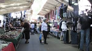 Negozi, mercati e benzinai: le istruzioni per i Comuni
