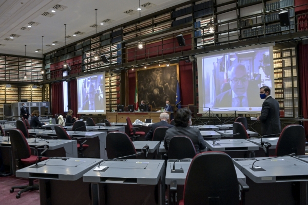 Anci al Parlamento: subito risorse ai Comuni, cos&igrave; non reggiamo